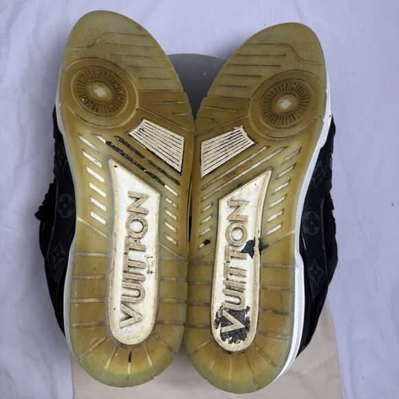 Louis Vuitton LV Trainer Low 'Black Monogram' Sneakers – Size 9 US / 42 EU - Picture 10 of 10